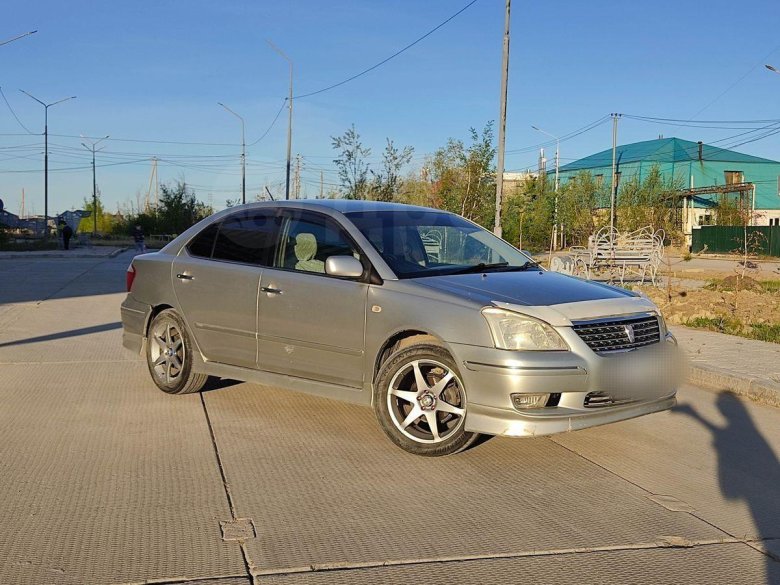 Тойота премио 2003