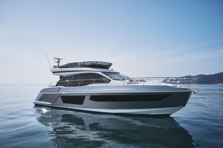 Azimut 53 flybridge