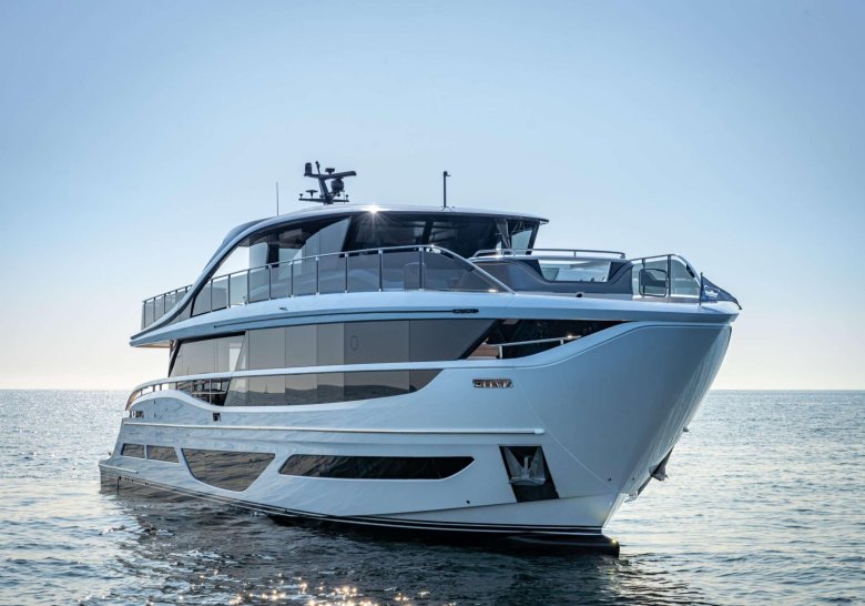 Яхта принцесс x95