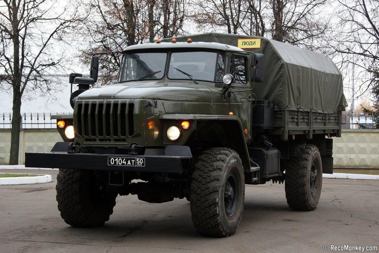 Военный грузовик урал