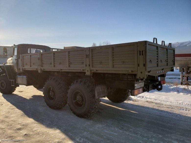 Урал 4320-0911-40