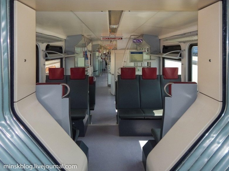 Штадлер поезд внутри