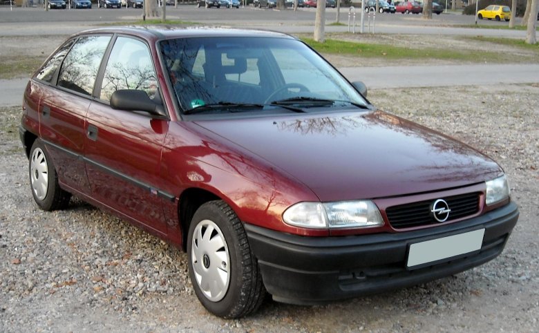 Opel astra hatchback 1995