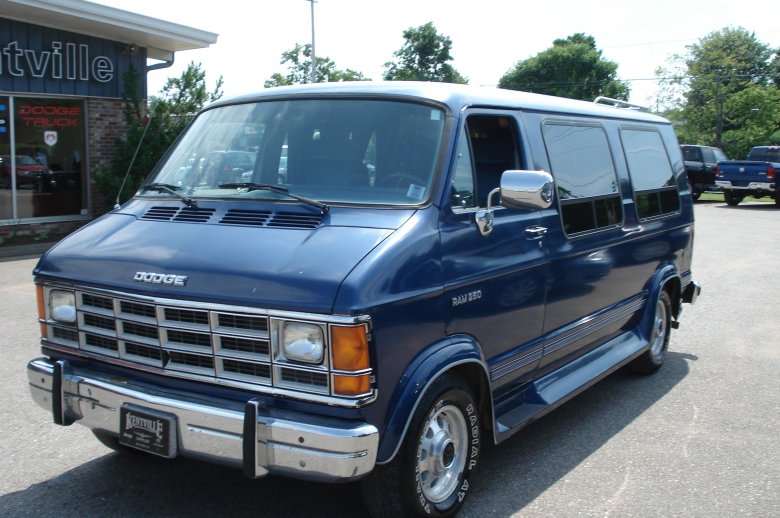 Dodge ram van 1986