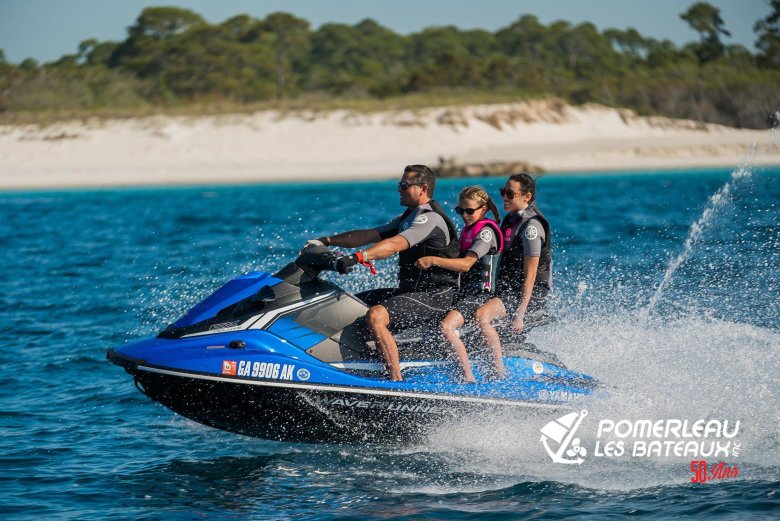 Аквабайк ямаха