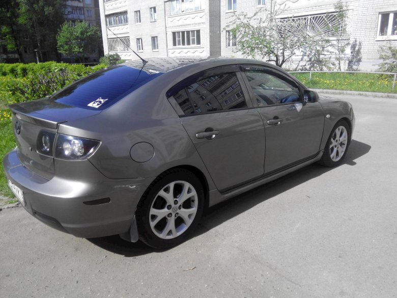 Мазда 3 2007 серая