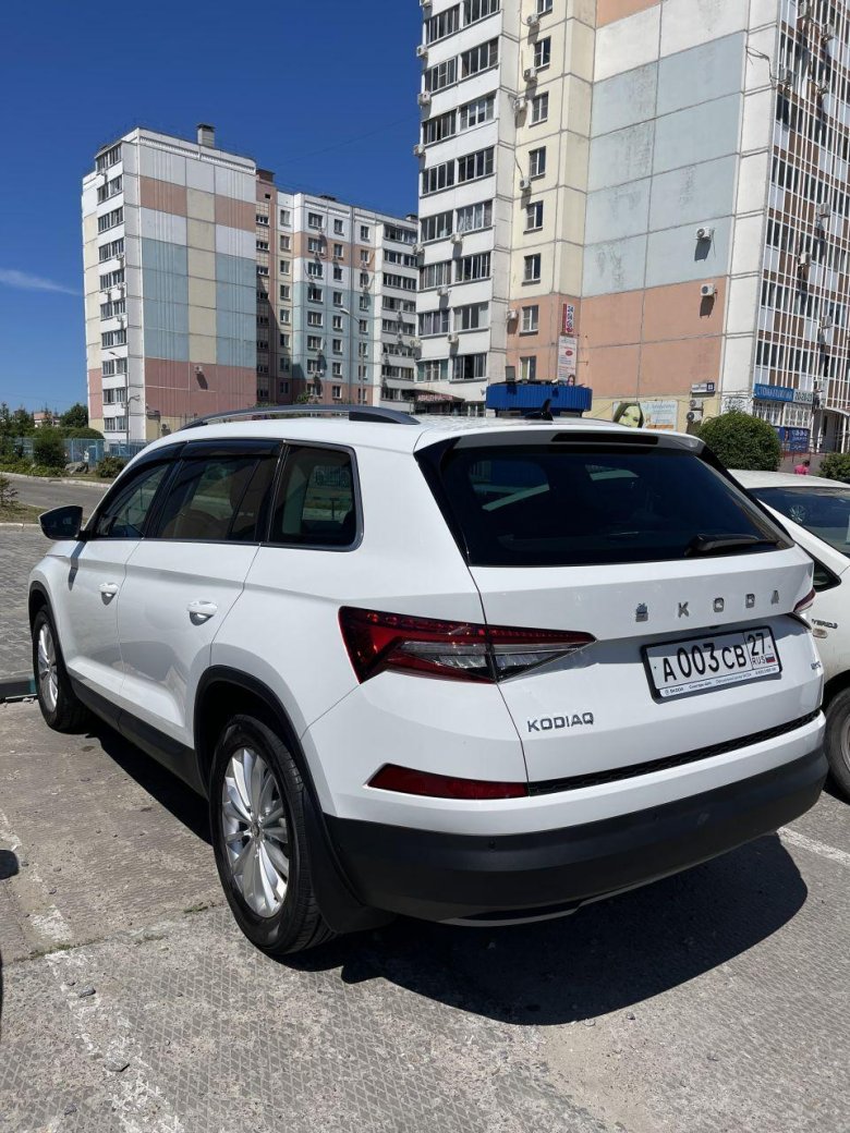 Шкода кодиак белая