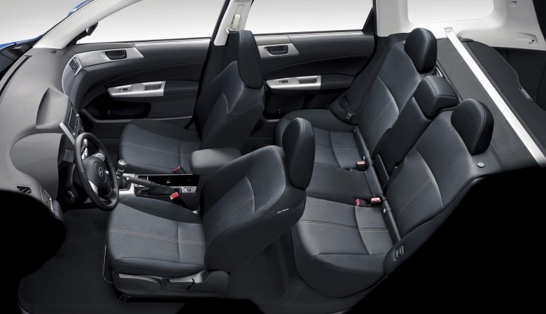 Субару форестер 2008 салон