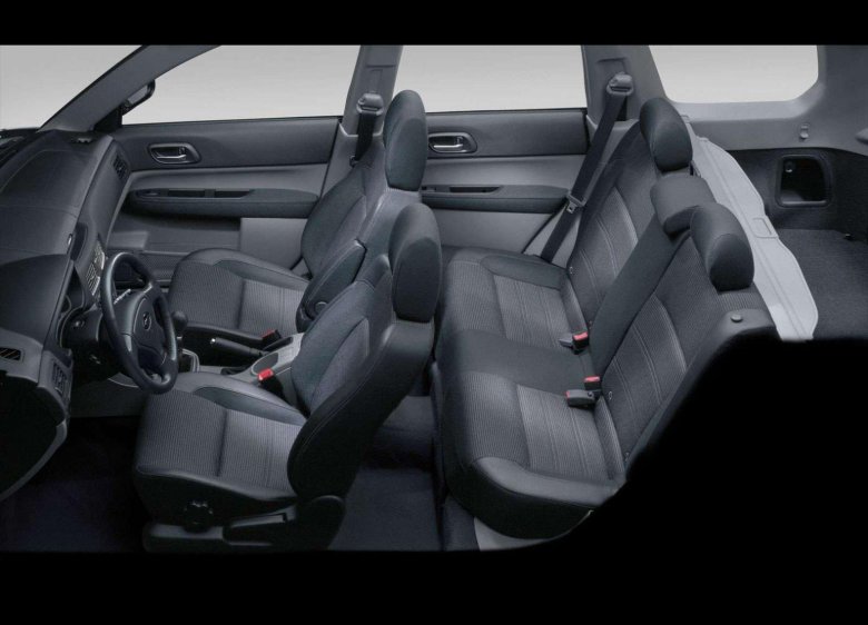 Subaru forester 2005 салон