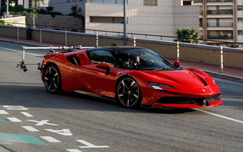 Феррари sf90 stradale
