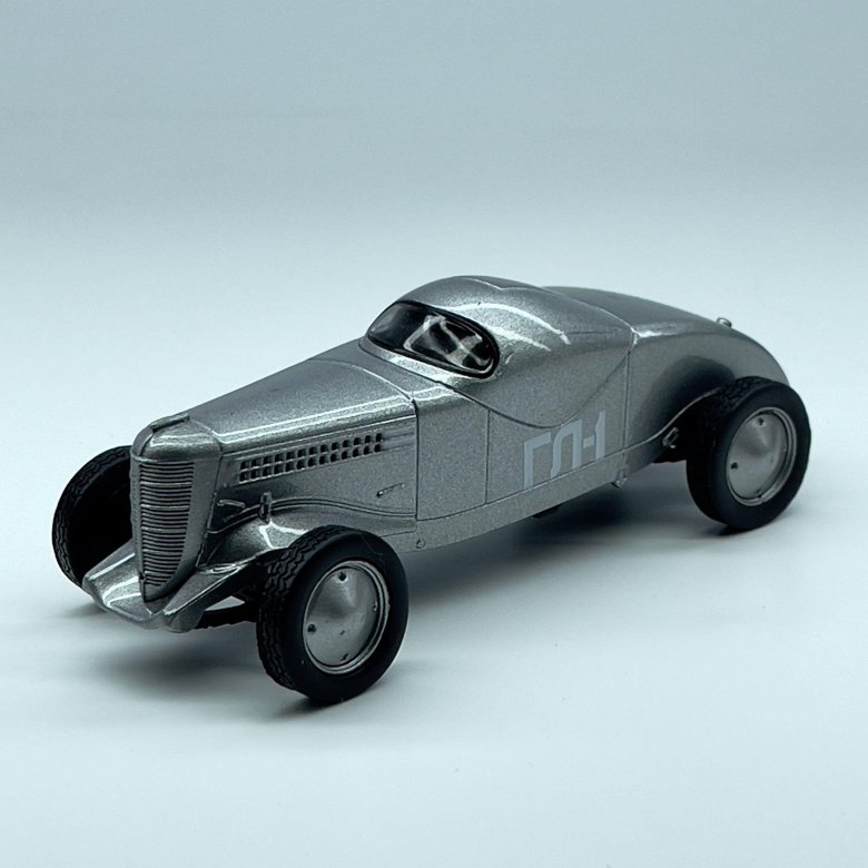 Коллекционная машинка металлическом