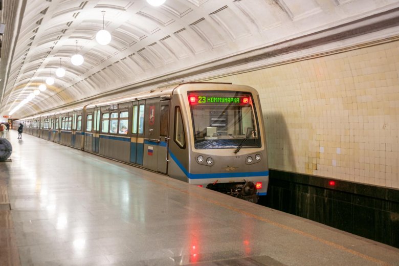 Русич вагон метро