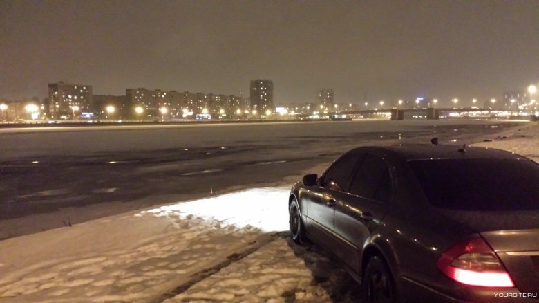 Mercedes benz e class w 211