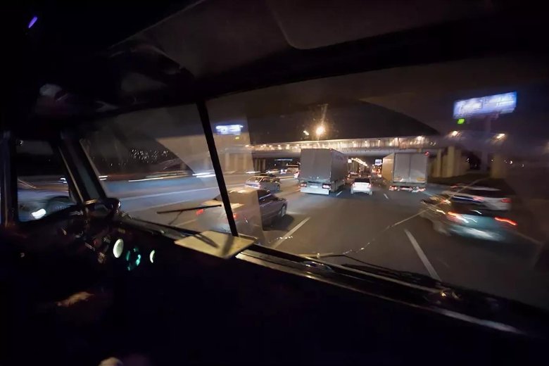 Ночной вид из фуры