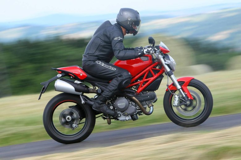 Ducati monster 795