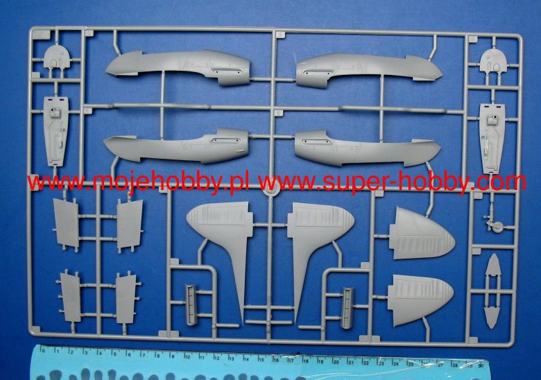 Revell 04229 heinkel he 70 g-1 blitz 1/72