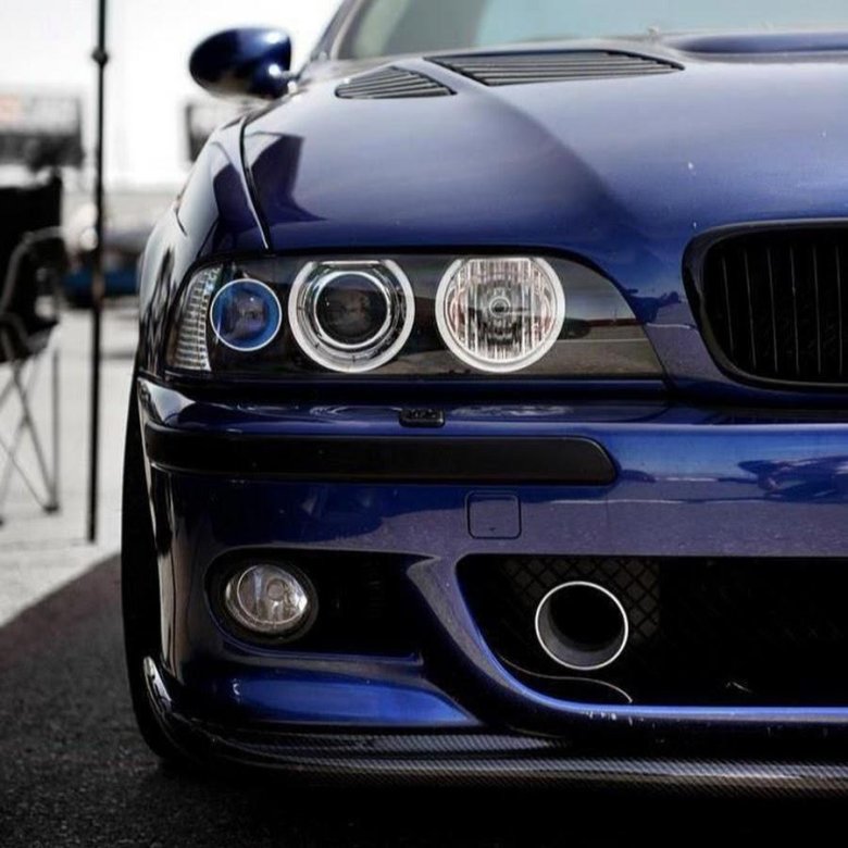 Bmw m5 e39 lemans blue