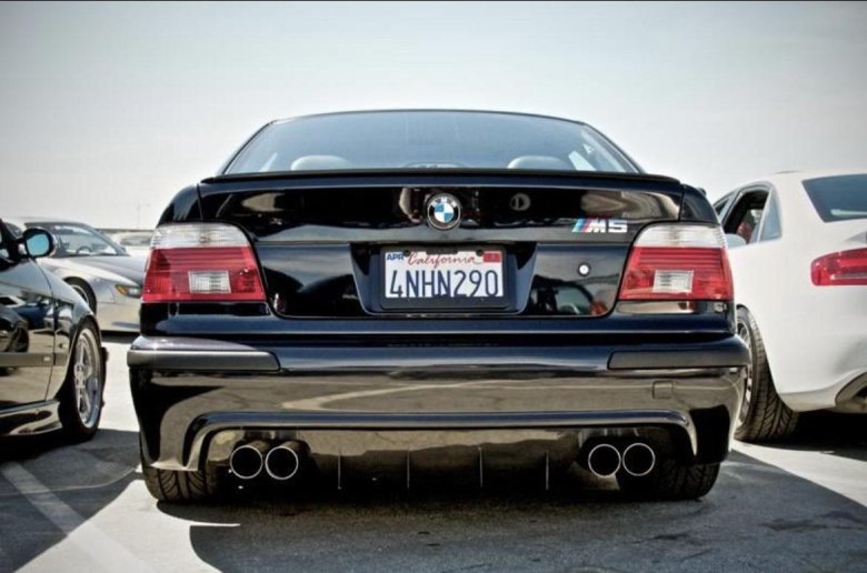 Бмв м 5 е 39 сзади