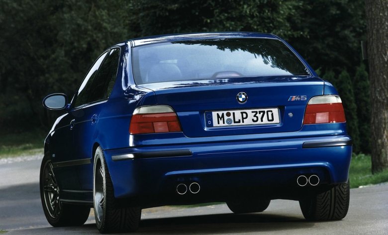 Bmw m5 e39 2003