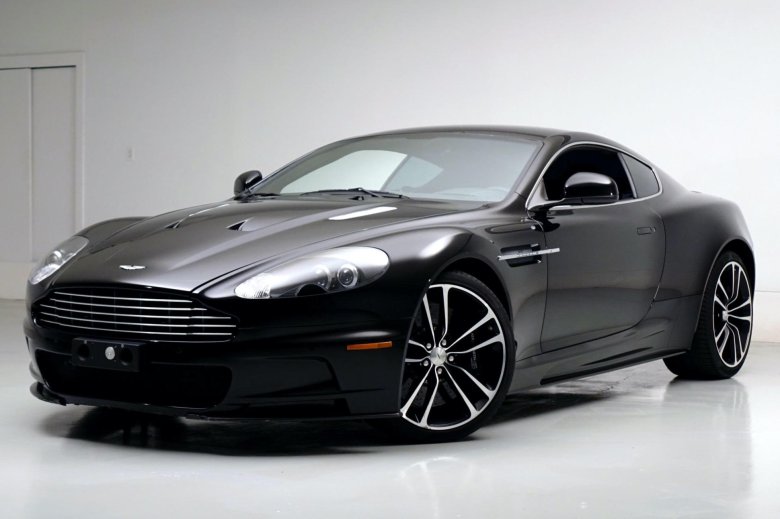 Aston martin dbs v12