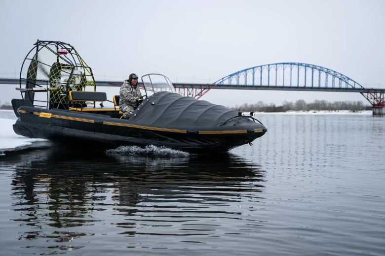 Аэролодка север фантом 750