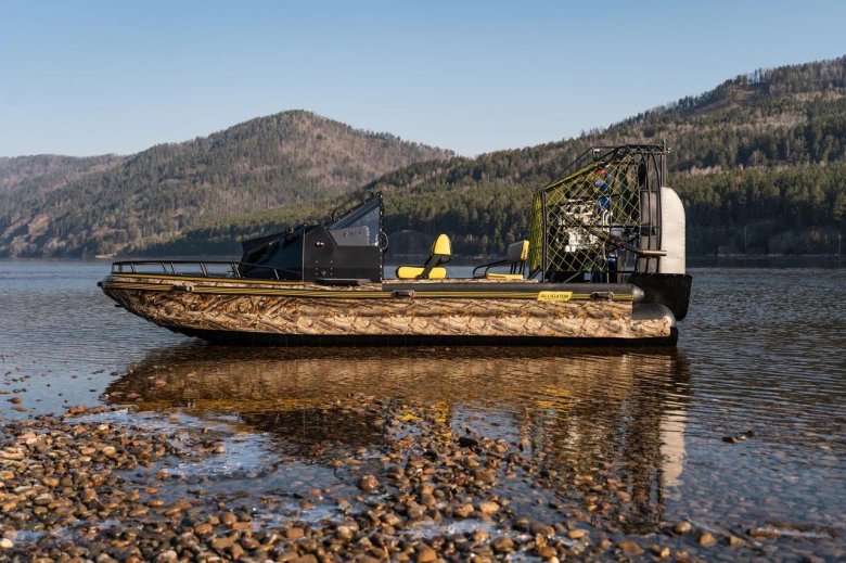 Аэролодка аллигатор раптор