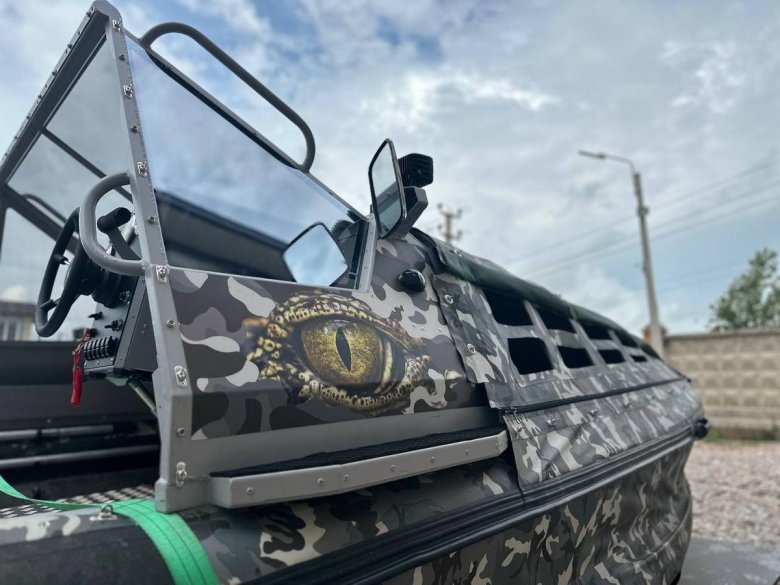 Аллигатор аэролодка