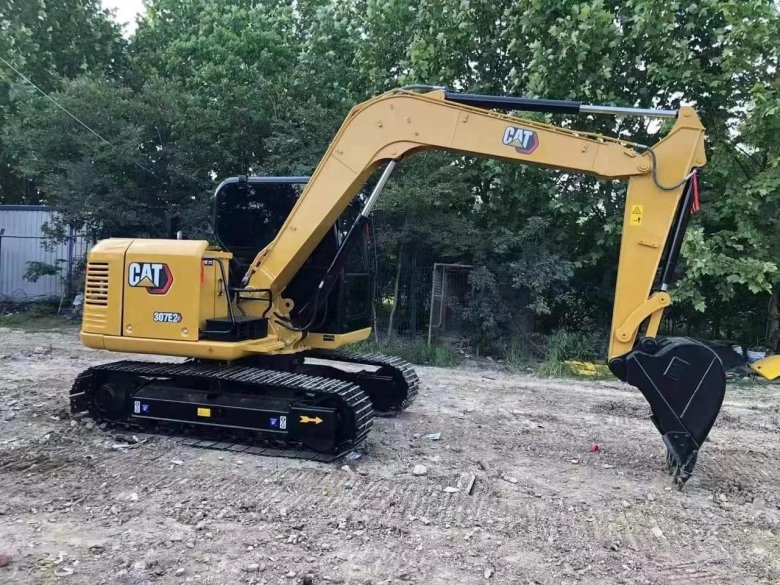 Экскаватор caterpillar 320d2l