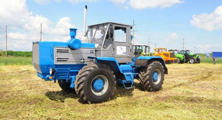 Трактор кировец к 150