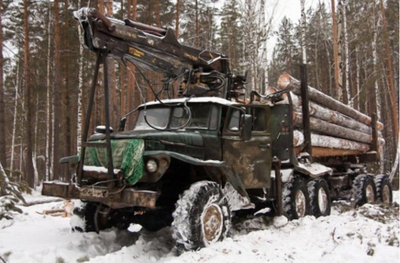 Урал 4320 лесовоз
