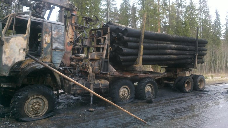 Камаз 4310 лесовоз