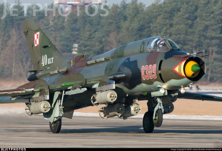 Истребитель су-22м4