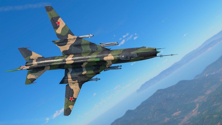 Самолет су 25