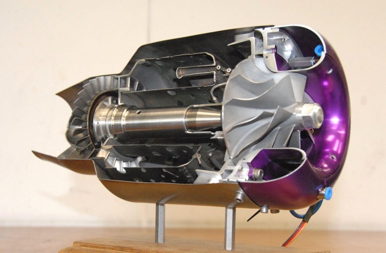 Мини реактивный двигатель jetcat p-100