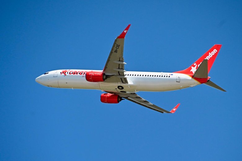 Туркиш эйрлайнс бонг 737-800 боинг