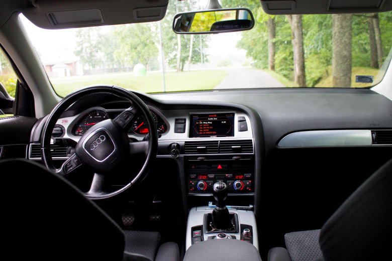 Audi a6 c6 рестайлинг салон