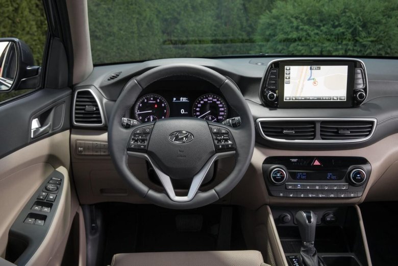 Hyundai tucson 2018 interior