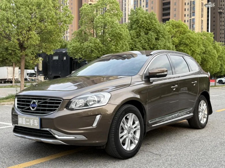 Volvo xc 60 2016