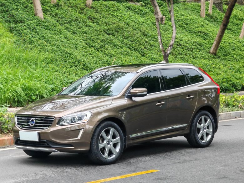 Volvo xc 60 2015