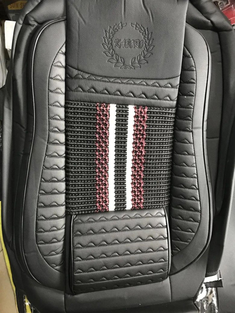 Чехлы на автомобильные сиденья