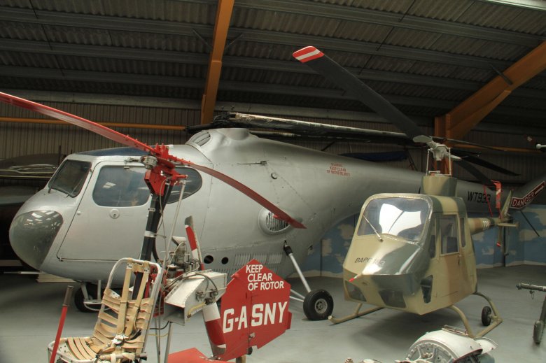 Westland ws-51 dragonfly