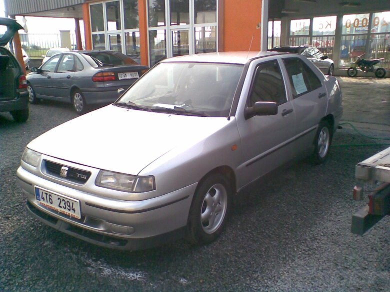 Для seat toledo 1