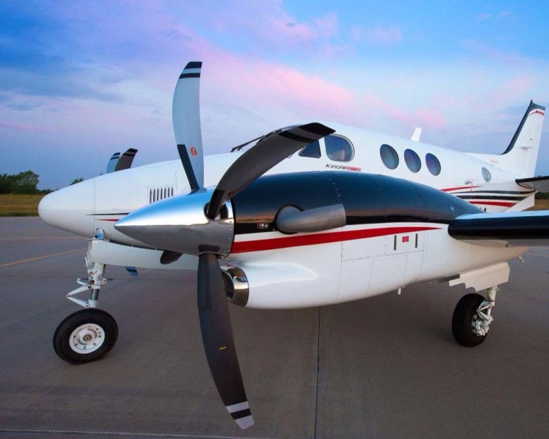 King air c90