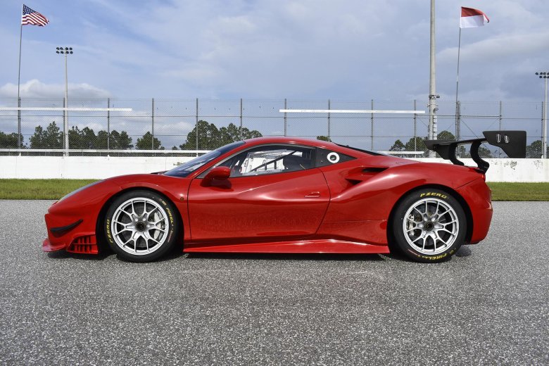 Ferrari 488 challenge