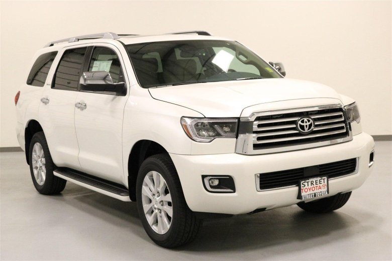 Тойота секвойя 2011