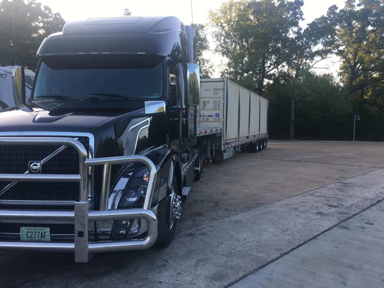 Американская вольво седельный тягач