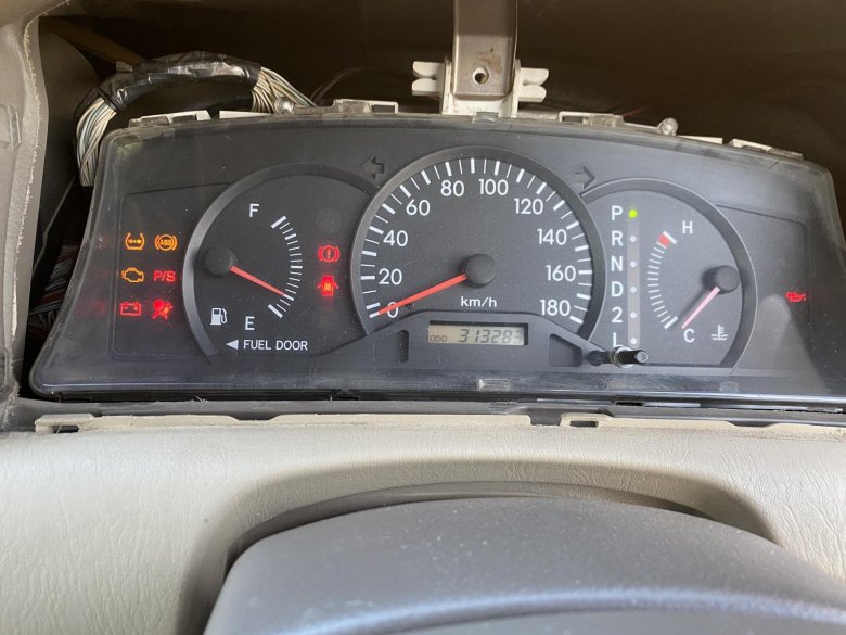 Приборная панель тойота королла