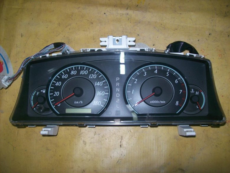 Приборная панель королла 120