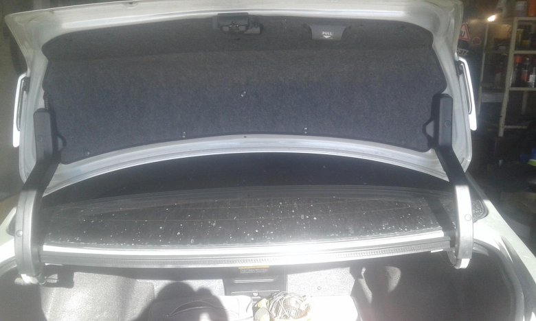 Обивка крышки багажника приора седан