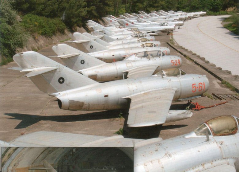 Миг-15 ввс албании
